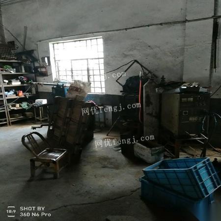 重慶江北區(qū)鈑金沖壓廠房整體轉(zhuǎn)讓公告